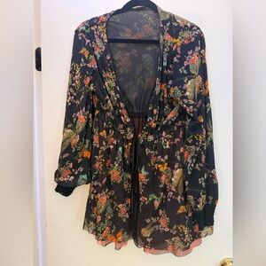 🔘Floral Black Kimono top